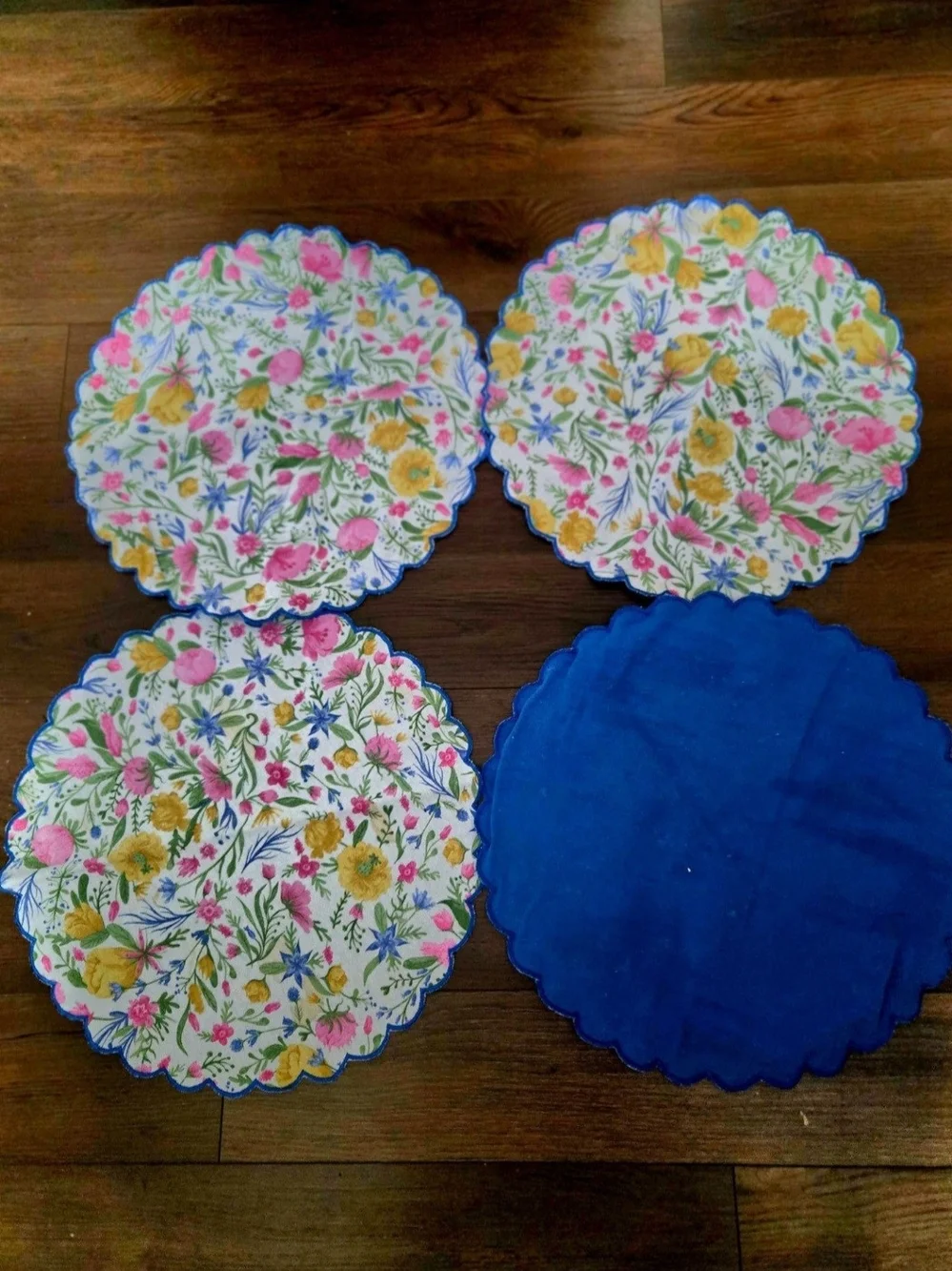 Set Of 8 Vintage Sofia Juliska Collection Placemats Scaloped Edge Reversible 16